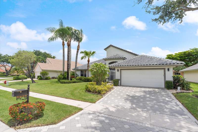 3 bedroom Single Family Residence at 6929 Grenelefe Road, Lakeridge Greens At Pipers Glen, Boynton Beach — photo 2