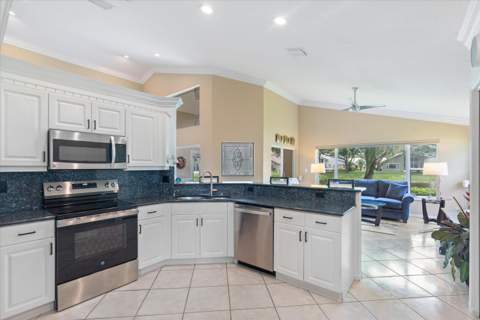 6929 Grenelefe Road, Boynton Beach FL - photo 12 of 34