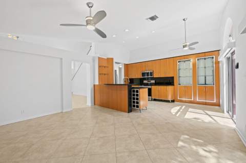 2712 Cayenne Avenue, Cooper City FL - photo 8 of 36