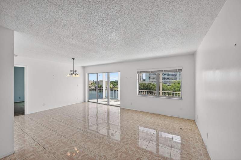 2 bedroom Condominium at 400 Diplomat Parkway #612, Fairways Riviera North Condo, Hallandale Beach — photo 3