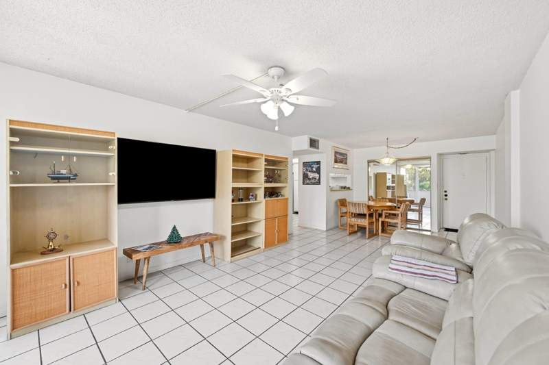2 bedroom Condominium at 740 S Federal Highway #208, Bay Yacht Club Condo, Pompano Beach — photo 3
