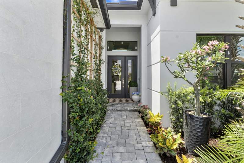 4 bedroom Single Family Residence at 12511 Solana Bay Circle, Avenir Pod, Palm Beach Gardens — photo 5