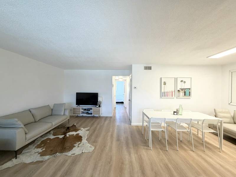 2 bedroom Stock Cooperative at 580 Egret Drive #305, Casa Paradiso Co-Op, Hallandale Beach — photo 4