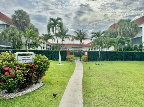 580 Egret Drive #305, Hallandale Beach FL - photo 14 of 20