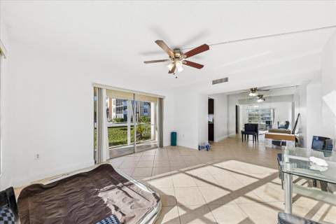 4156 Inverrary Drive, Lauderhill FL - photo 6 of 17