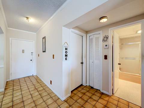 4117 Bougainvilla Drive #207, Lauderdale-By-The-Sea FL - photo 23 of 47