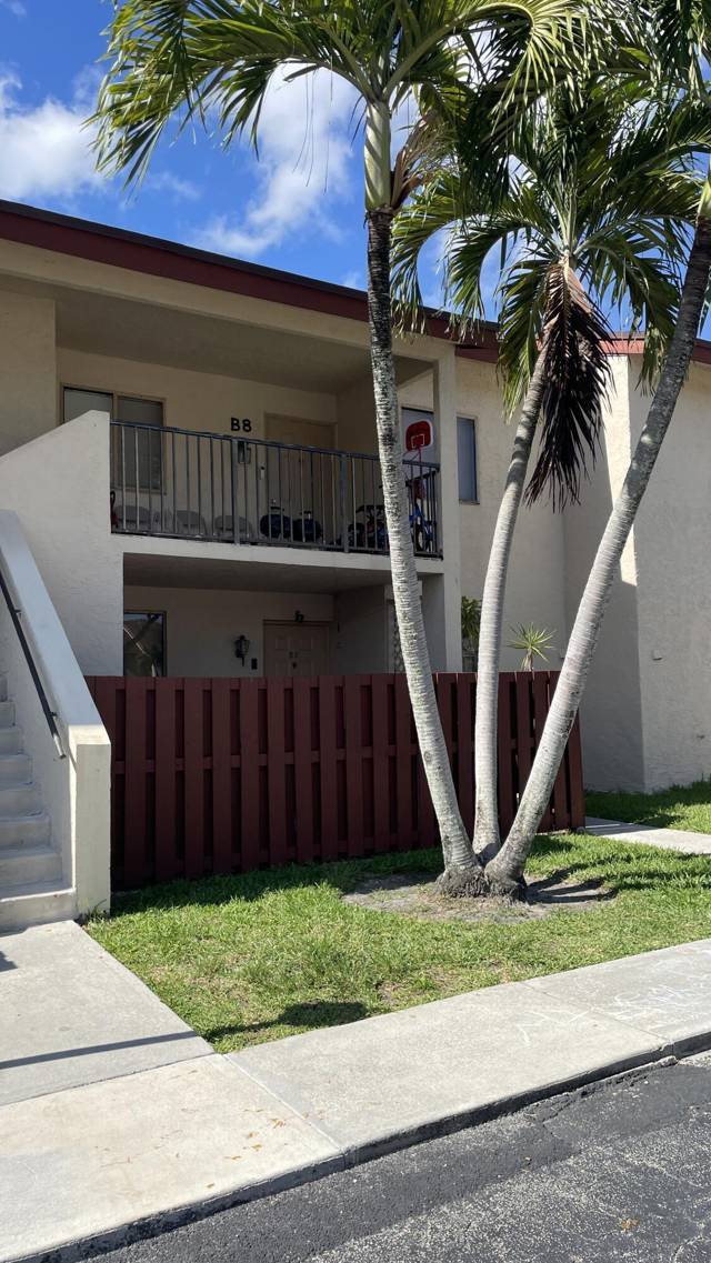 7911 Southgate Boulevard #B2 home for sale in Royale Gardens Condo
