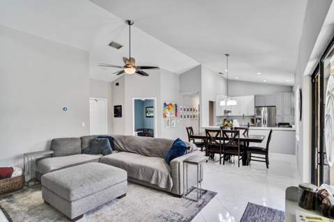 54 Cedar Circle, Boynton Beach FL - photo 14 of 59