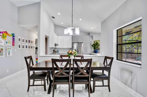 54 Cedar Circle, Boynton Beach FL - photo 16 of 59