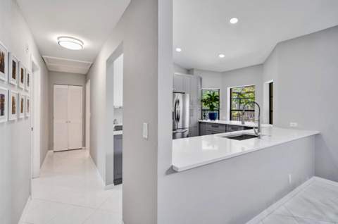 54 Cedar Circle, Boynton Beach FL - photo 18 of 59