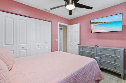 124 Davis Road, Palm Springs FL - photo 20 of 44
