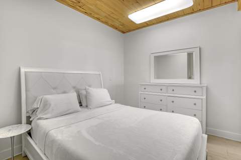235 Sunrise Avenue, Palm Beach FL - photo 10 of 14