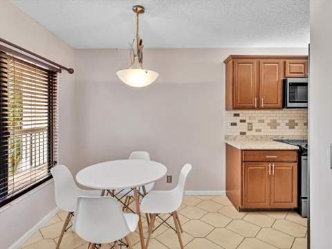 10143 Mangrove Drive #203, Boynton Beach FL - photo 12 of 73