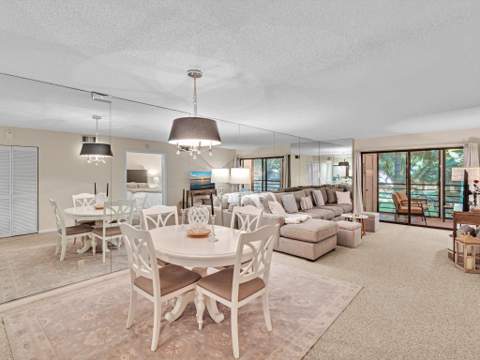 10143 Mangrove Drive #203, Boynton Beach FL - photo 18 of 73