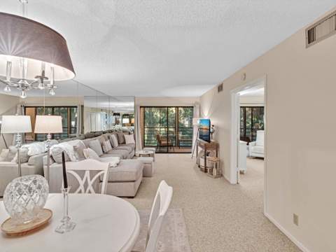 10143 Mangrove Drive #203, Boynton Beach FL - photo 19 of 73