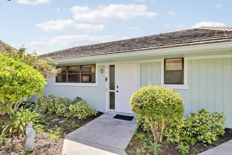 2 bedroom Villa at 1127 E Seminole Avenue #15b, Bella Vista, Jupiter — photo 4