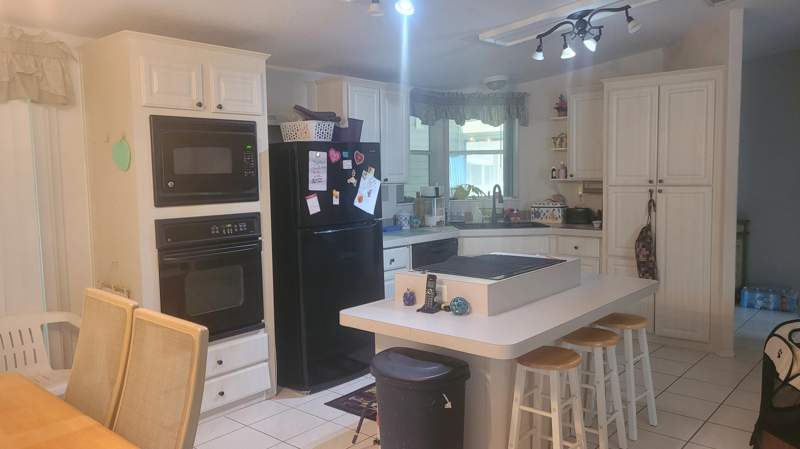2 bedroom Manufactured Home at 356 Tropical Isles Circle #H-15, Tropical Isles, Fort Pierce — photo 3