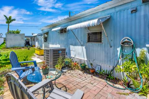 10885 SE Federal Hwy 67 Highway, Hobe Sound FL - photo 7 of 41