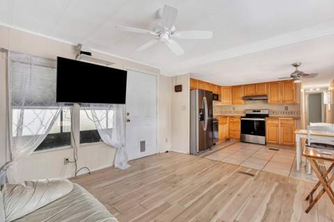 10885 SE Federal Hwy 67 Highway, Hobe Sound FL - photo 17 of 41