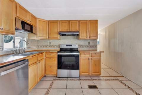10885 SE Federal Hwy 67 Highway, Hobe Sound FL - photo 22 of 41