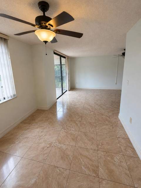 1000 Colony Point Circle #315, Pembroke Pines FL - photo 6 of 11