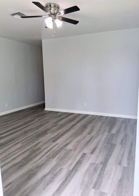 2302 Avenue M, Riviera Beach FL - photo 11 of 20