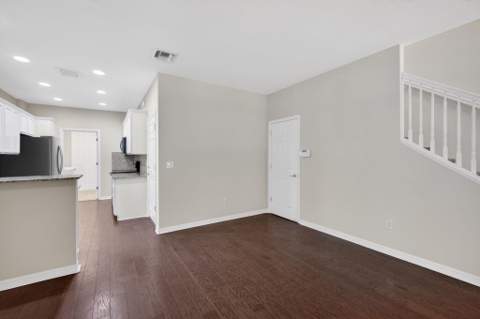1126 Dakota Drive, Jupiter FL - photo 8 of 42
