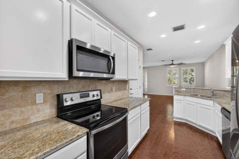 1126 Dakota Drive, Jupiter FL - photo 12 of 42