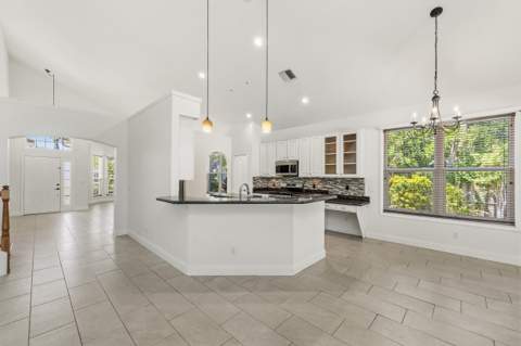 3070 SW Captiva Court, Palm City FL - photo 13 of 44