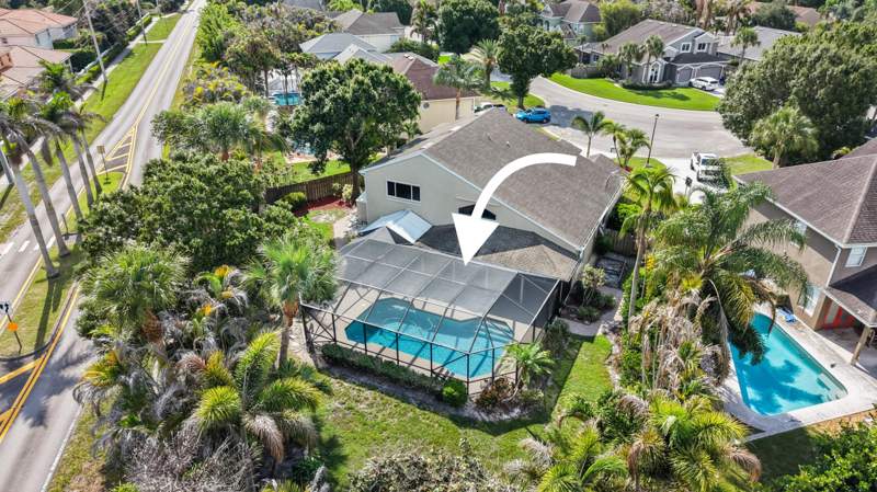 4 bedroom Single Family Residence at 3070 SW Captiva Court, Islesworth, Palm City — photo 2