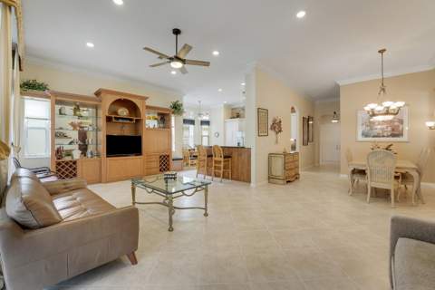 6554 Pavone Street, Lake Worth FL - photo 18 of 60