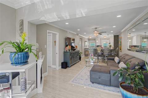 1461 S Ocean Boulevard #328, Lauderdale-By-The-Sea FL - photo 9 of 21