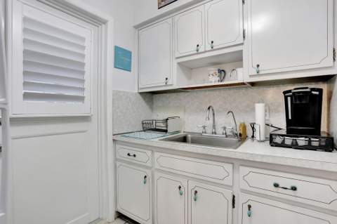 2131 NE 42nd Court #210e, Lighthouse Point FL - photo 8 of 24