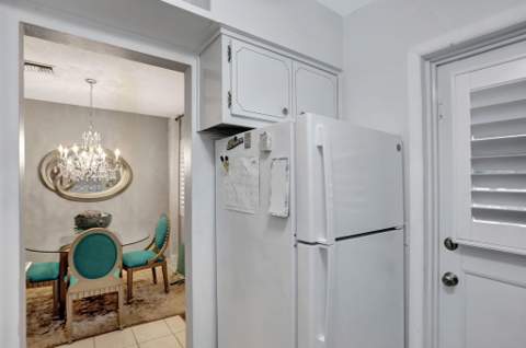 2131 NE 42nd Court #210e, Lighthouse Point FL - photo 9 of 24