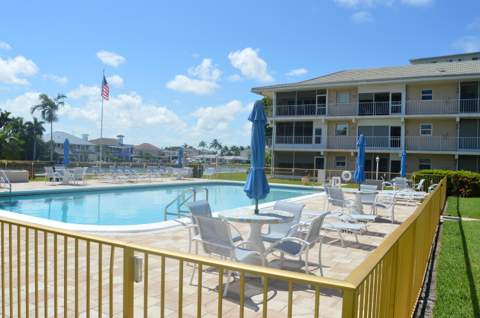 745 SE 19th Avenue #114, Deerfield Beach FL - photo 24 of 41