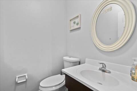 941 Crystal Lake Drive #402, Deerfield Beach FL - photo 16 of 23