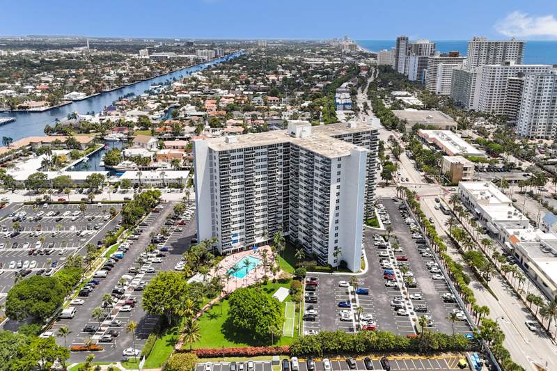 2 bedroom Stock Cooperative at 3300 NE 36th Street #1621, Coral Ridge Towers East Co-Op, Fort Lauderdale — photo 4