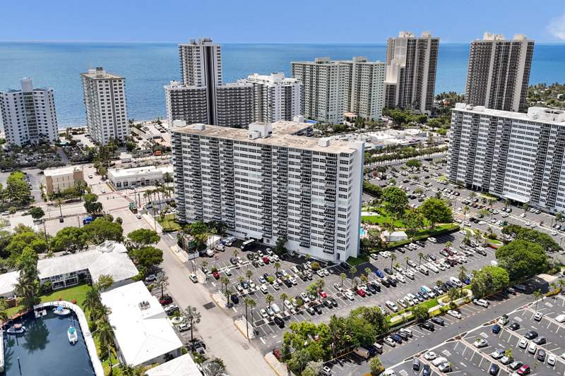 2 bedroom Stock Cooperative at 3300 NE 36th Street #1621, Coral Ridge Towers East Co-Op, Fort Lauderdale — photo 5