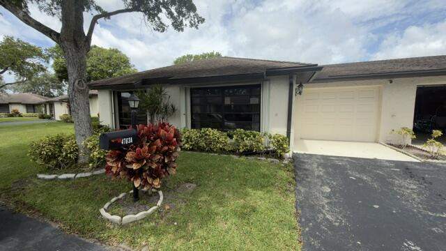 2 bedroom Villa at 4763 Storkwood Terrace #A, Greentree Villas Condo, Boynton Beach — photo 2