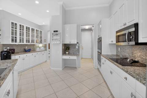 5312 Brooklawn Terrace, Boynton Beach FL - photo 15 of 92