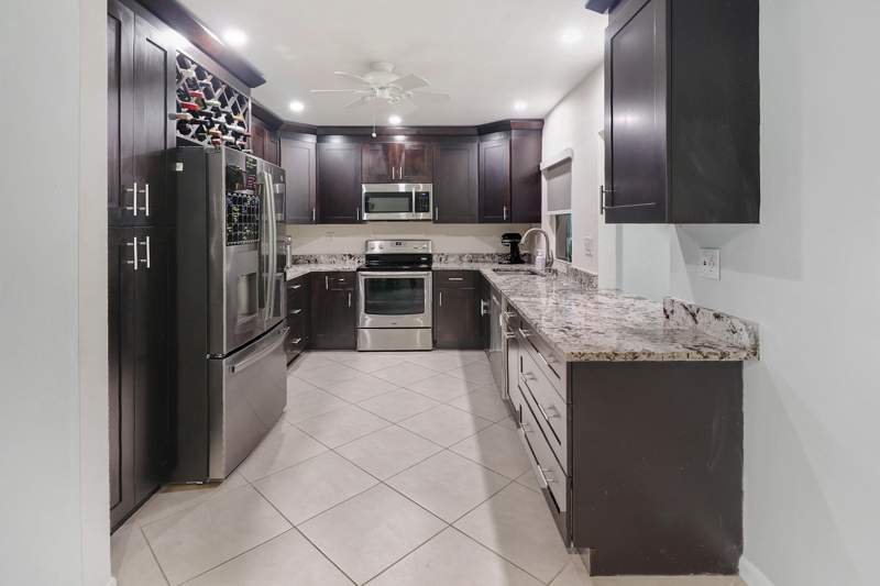 4 bedroom Single Family Residence at 3721 NW 108th Drive, WINDINGS, Coral Springs — photo 4