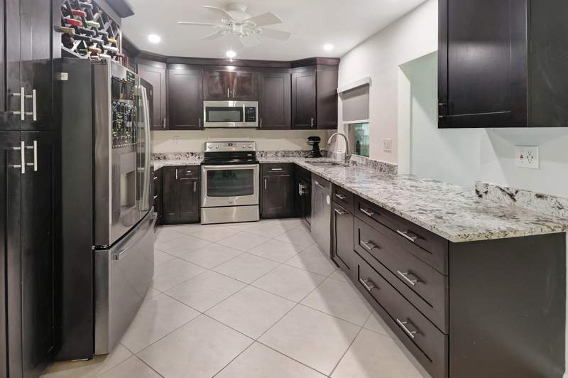 4 bedroom Single Family Residence at 3721 NW 108th Drive, WINDINGS, Coral Springs — photo 3