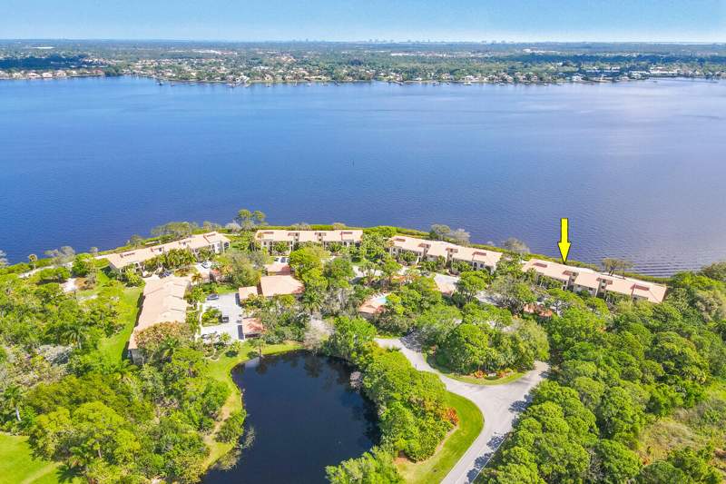 2 bedroom Condominium at 2570 NW Seagrass Drive #3a, Harbour Ridge Yacht & Country Club - Bayhead Villa, Palm City — photo 5