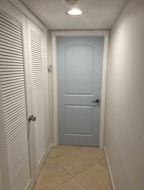 1639 Embassy Drive #202, West Palm Beach FL - photo 8 of 16
