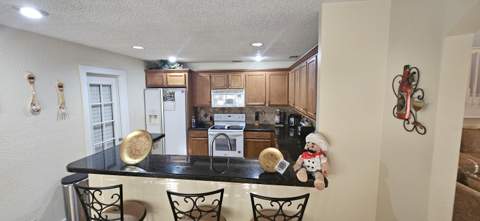 11453 Lakeview Drive #4a, Coral Springs FL - photo 18 of 44