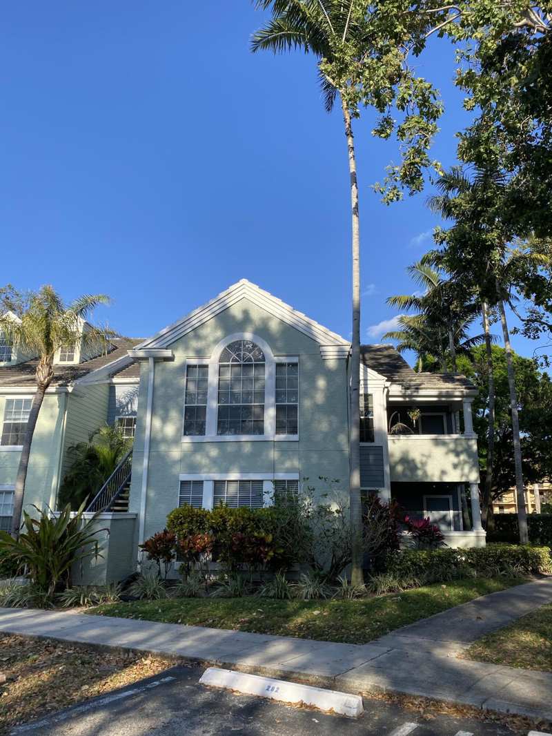 2 bedroom Condominium at 1020 Crystal Way #H, Bahia At Delray Condo, Delray Beach — photo 1