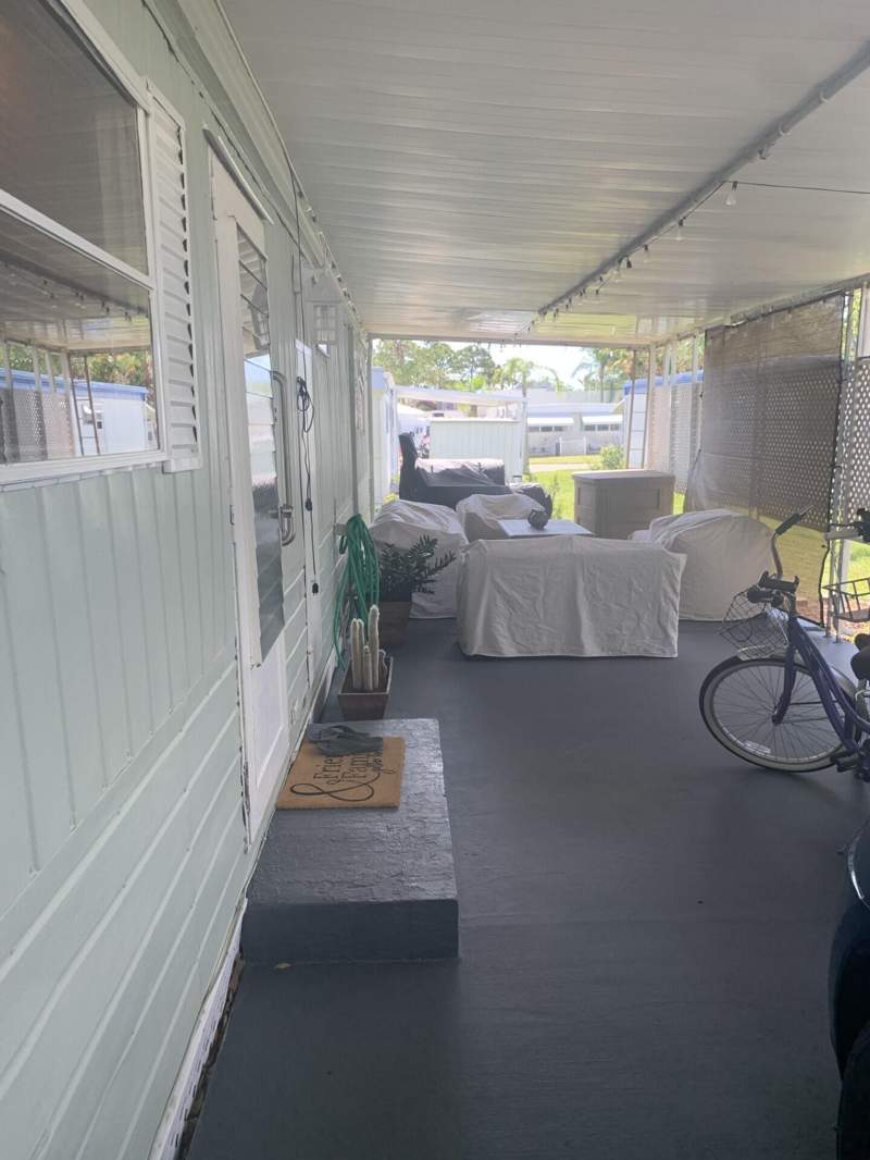 3 bedroom Mobile Home at 14 Del Prado Street, Spanish Lakes One, Port St. Lucie — photo 2