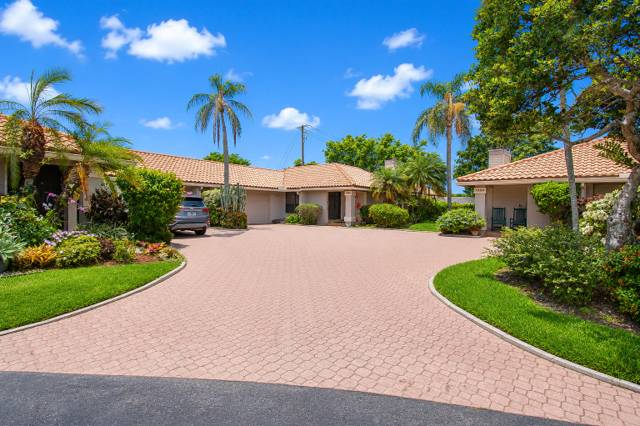7986 Palacio Del Mar Drive