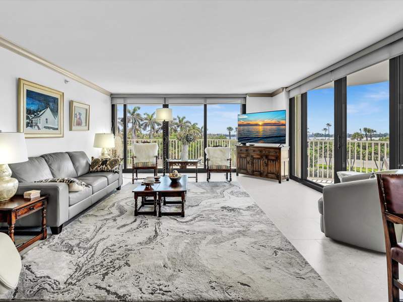 2 bedroom Condominium at 3360 S Ocean Boulevard #2a, Thirty-Three Sixty Condo, Palm Beach — photo 4