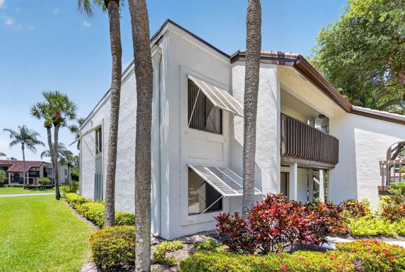 2 bedroom Condominium at 10187 Mangrove Drive #201, Lakeside Condo 2 Of Banyan Springs, Boynton Beach — photo 4